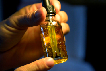 Everything You Must Know Before Vaping CBD Oil